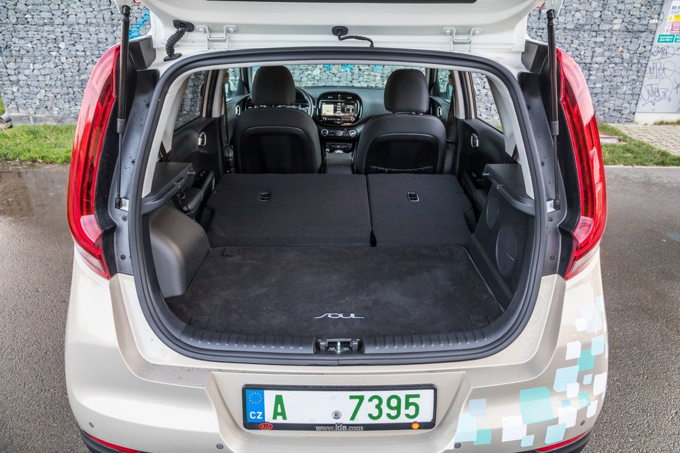 Kia e-Soul 150 kW/64 kWh: Tišší koník