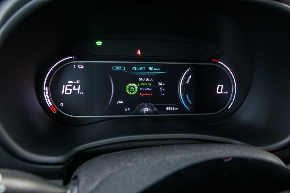 Kia e-Soul 150 kW/64 kWh: Tišší koník