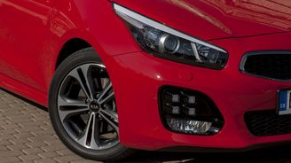 Kia Cee'd GT Line: Tříválec 1.0 T-GDi a dvouspojková převodovka