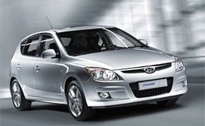 Český trh v červnu 2009: Kia Cee’d i Hyundai i30 v dovozové TOP3 nižší střední třídy