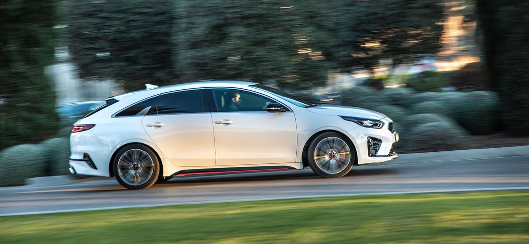 Kia ProCeed