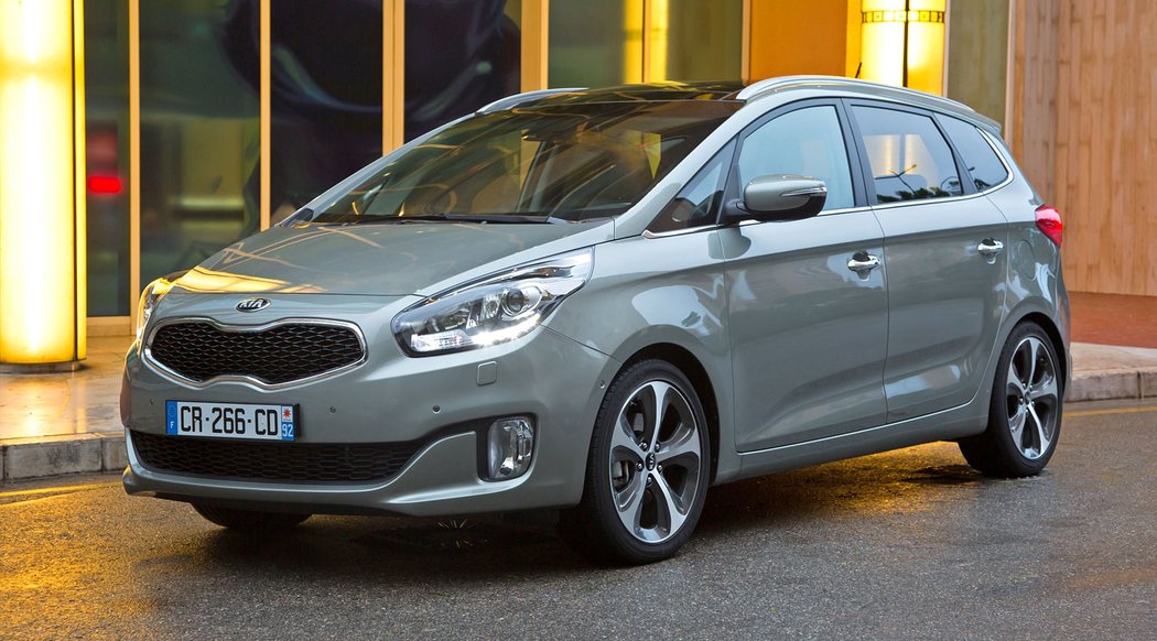 Kia Carens