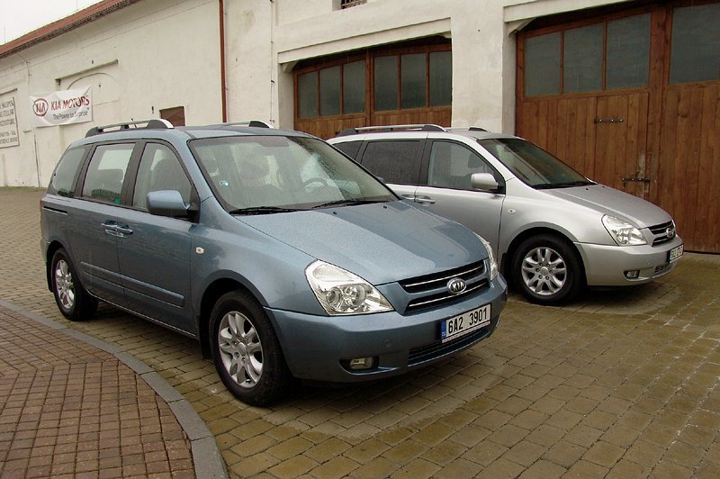 Kia Carnival