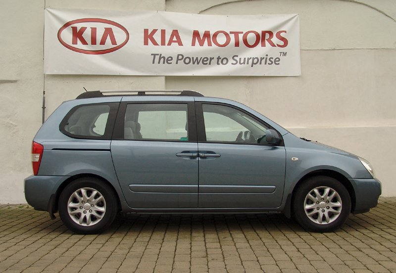 Kia Carnival