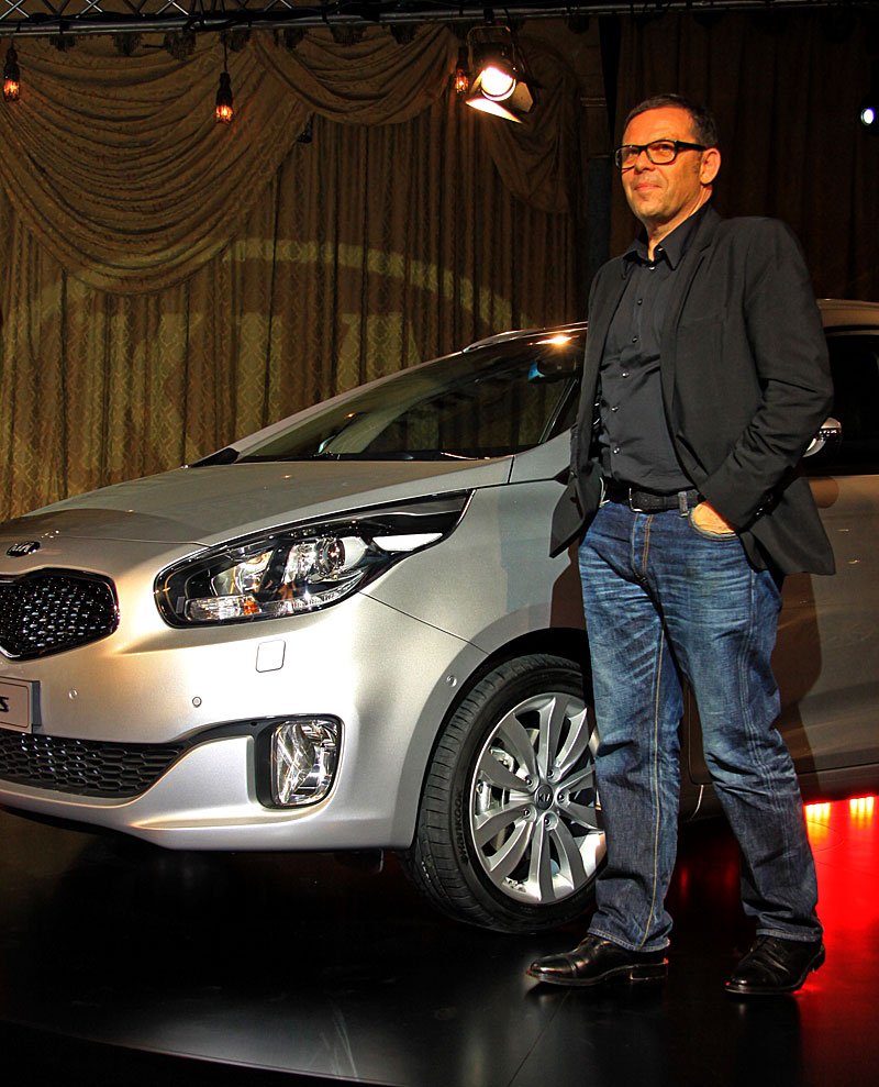 Kia Carens