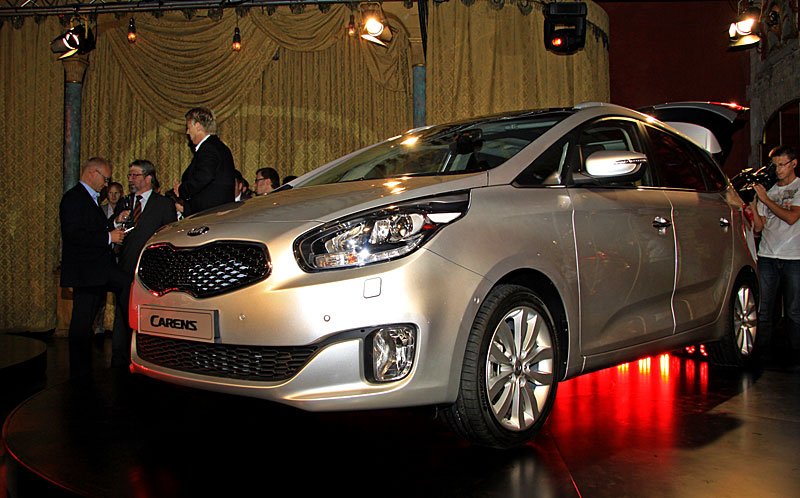 Kia Carens