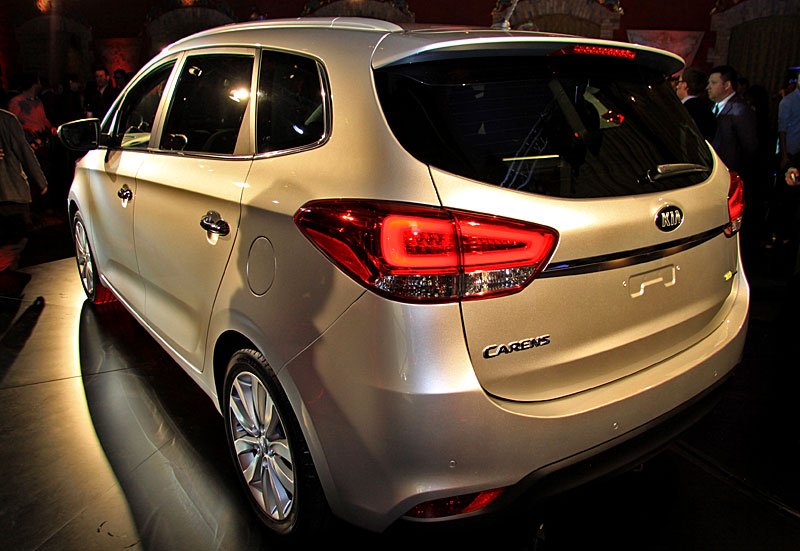 Kia Carens