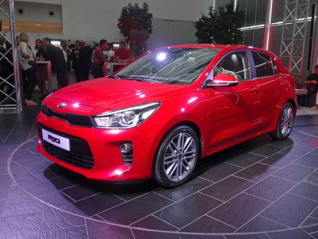 kia novemodely pariz2016