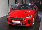 Kia Stinger poprvé naživo. Jaká je korejská prémiová zadokolka? A kdy bude v prodeji?