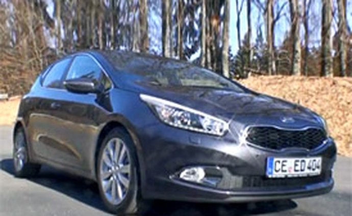 Video: Kia Cee’d - Nová generace staticky i v pohybu