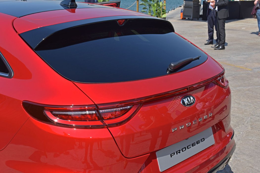 Kia ProCeed