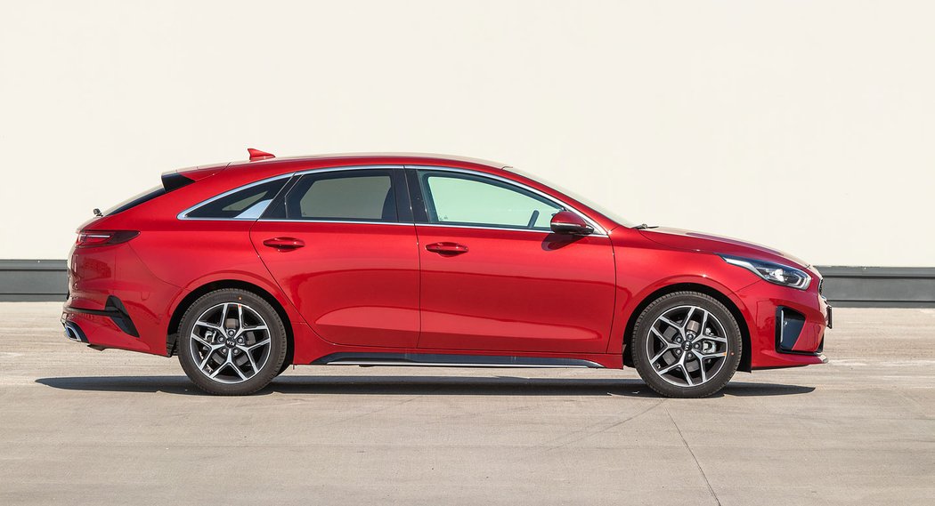 Kia ProCeed 1.4 T-GDI (103 kW) 7DCT 