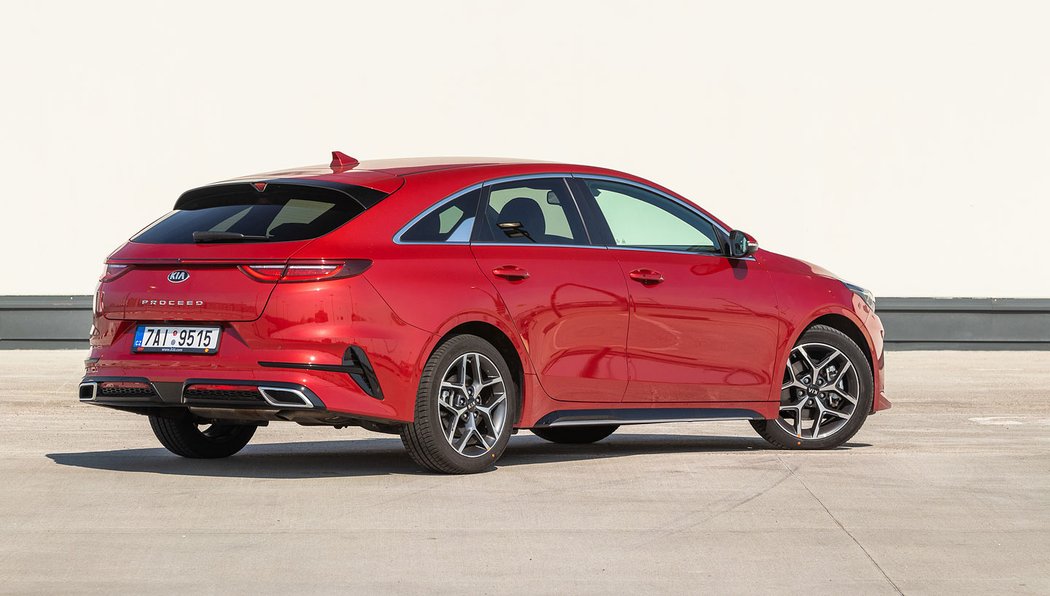 Kia ProCeed 1.4 T-GDI (103 kW) 7DCT 