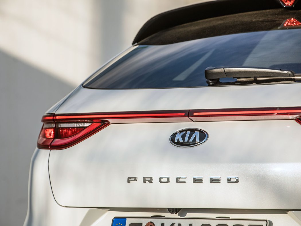 Kia ProCeed