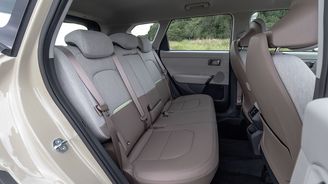 Kia Seltos 1.6 T-GDI Kia Seltos 1.6 T-GDI