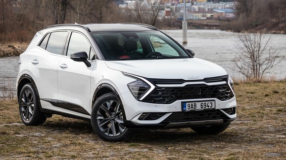 TEST Kia Sportage 1.6 T-GDI 4x4 HEV GT-Line – Potěší nejen skvělým podvozkem