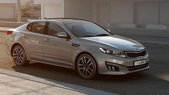 Kia Optima: Čtvrtá generace bude hranatější a přijde už v dubnu