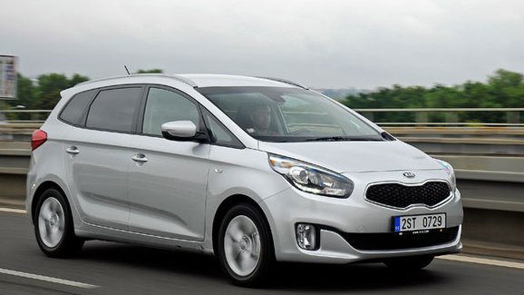 TEST Kia Carens 1.7 CRDi – Zlatá střední cesta