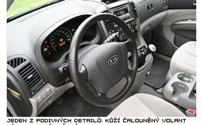 kia testy mpv