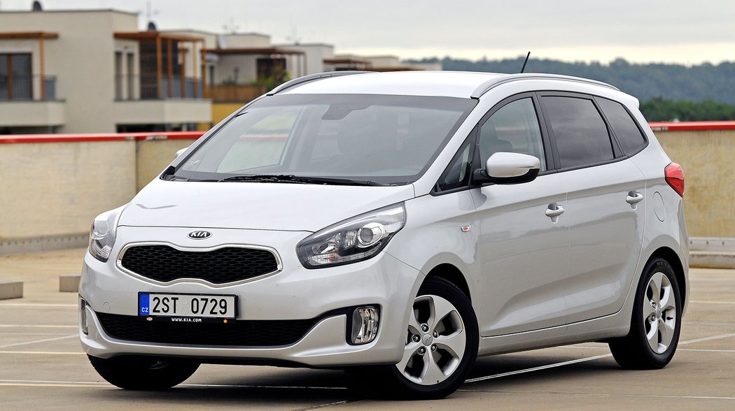 Kia Carens