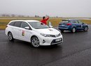Kia Cee´d SW 1.6 CRDi vs. Toyota Auris Hybrid