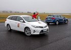 TEST Kia Cee´d SW 1.6 CRDi vs. Toyota Auris Hybrid