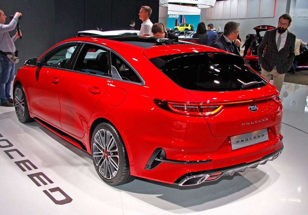 Kia Proceed