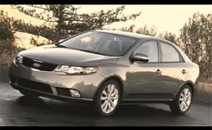 Video: Kia Forte – Nový sedan pro mimo cee'dovské trhy