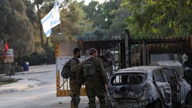 Kfar Aza: Bezpečnostní složky v dějišti masakru (14. 10. 2023).