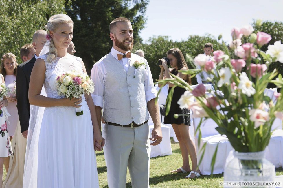 Herečka Kamila Kikinčuková, kterou můžete znát například ze seriálu Ordinace v růžové zahradě 2, se také letos vdávala.