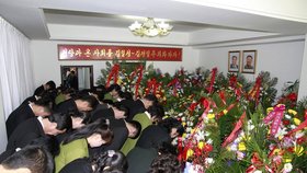 Další ze vzpomínkových akcí dva roky po smrti diktátora Kim Čong-ila