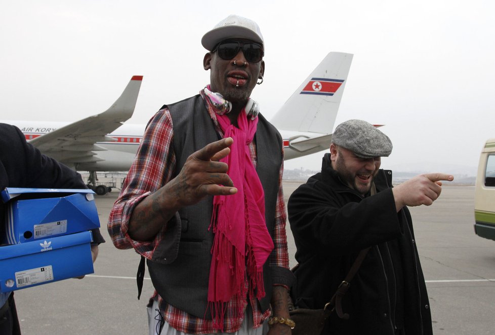Kontroverzní basketbalista Dennis Rodman po návratu z výletu do KLDR