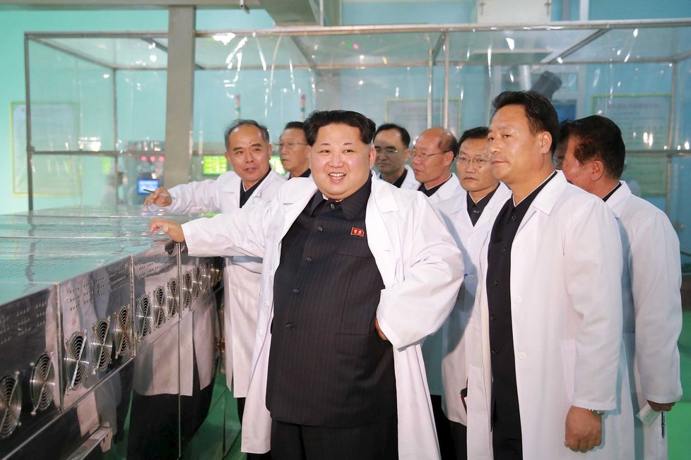 Kim je odborník na sladkosti a díky jeho pupku mu nikdo neodporuje.