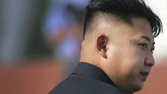 Kim Čong-un se překvapivě sešel s Jihokorejci v demilitarizovaném pohraničí