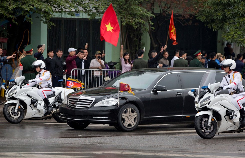 Severokorejský vůdce Kim Čong-un dorazil do Vietnamu na summit s Donaldem Trumpem (26. 2. 2019).