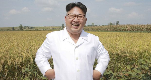 Jeho lid hladoví, on si užívá luxusu: Kim Čong-un nakoupil diamanty a víno za miliony