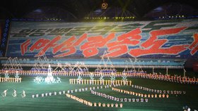 Záběry ze severokorejských spartakiád z let 2007-2013