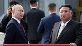 Severokorejský diktátor Kim Čong-un se na ruském kosmodromu Vostočnyj setkal s ruským prezidentem Vladimirem Putinem. (13. 9. 2023)