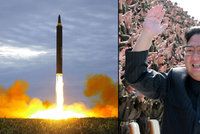 Kim hrozí Trumpovi i sousedům: KLDR vypustila další rakety, ulétly stovky kilometrů