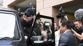 Zakladatel serveru Megaupload, Kim Dotcom, může být podle novozélandského soudu vydán do USA. Tam je stíhán z internetového pirátství.