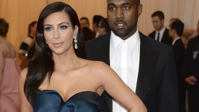 Kim Kardashian a Kanye West Kim Kardashian a Kanye West