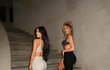 Vysekané sestry Kim a Khloe Kardashianovy