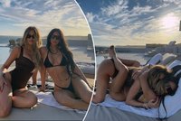 Sexy Kardashianky tělo na tělo: Sestry v akci!