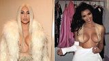 Takhle kočíruji své melounky: Kim Kardashian ukázala, jak si lepí svá ňadra