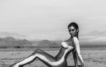 Kim Kardashianová tvrdí, že je při sexu stydlivá: Zhasni, lásko!