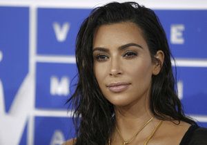 Kvůli přepadení Kim Kardashian zatkli 16 lidí.