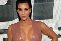 Kim Kardashian je podruhé těhotná! Musela využít umělé oplodnění