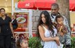Kim Kardashian se synem Saintem, dcerou North a manželem
