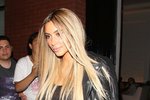 Kim Kardashian výrazně změnila barvu vlasů....