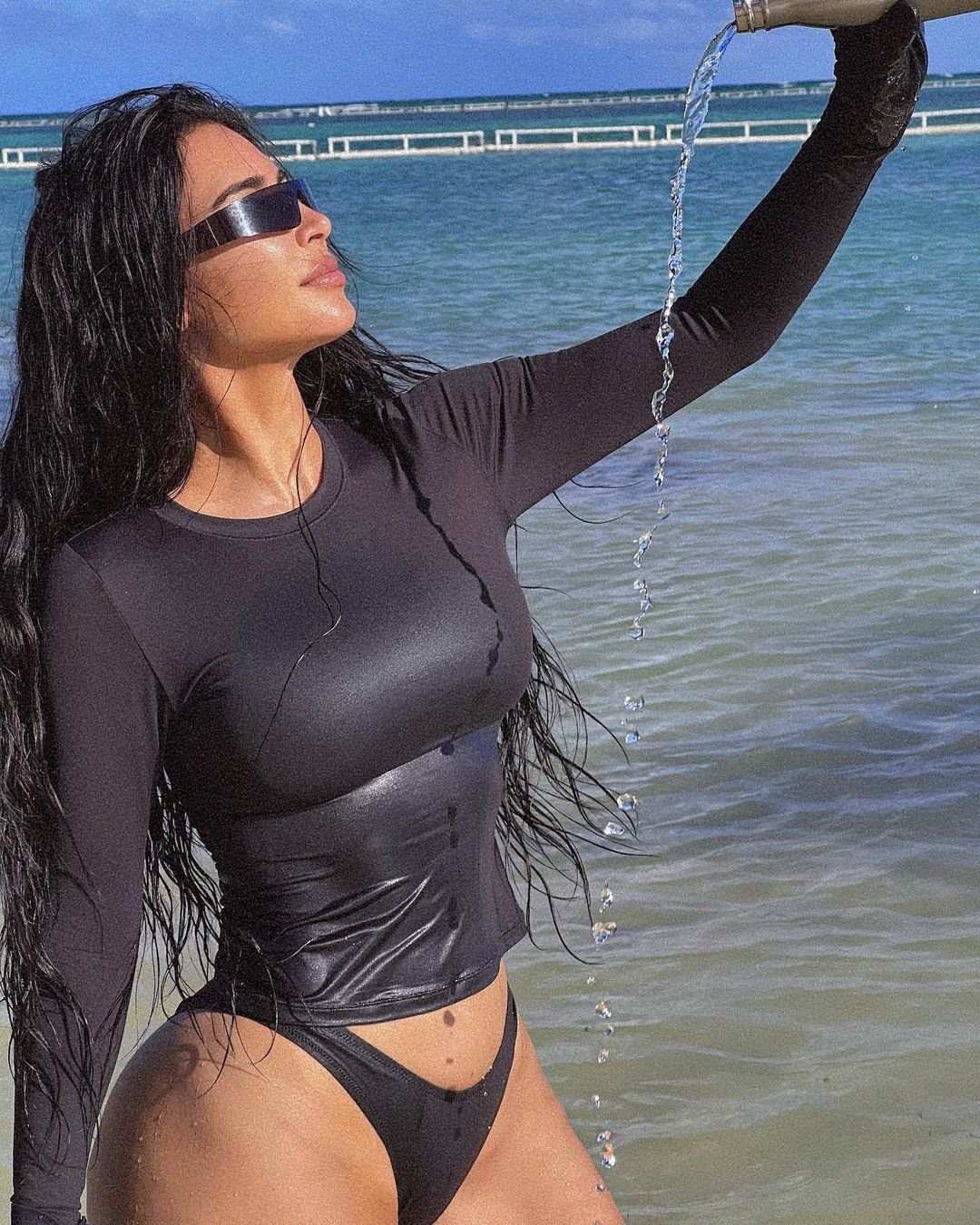 Kim Kardashian na Bahamách
